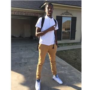 Meet your Posher, Joshua